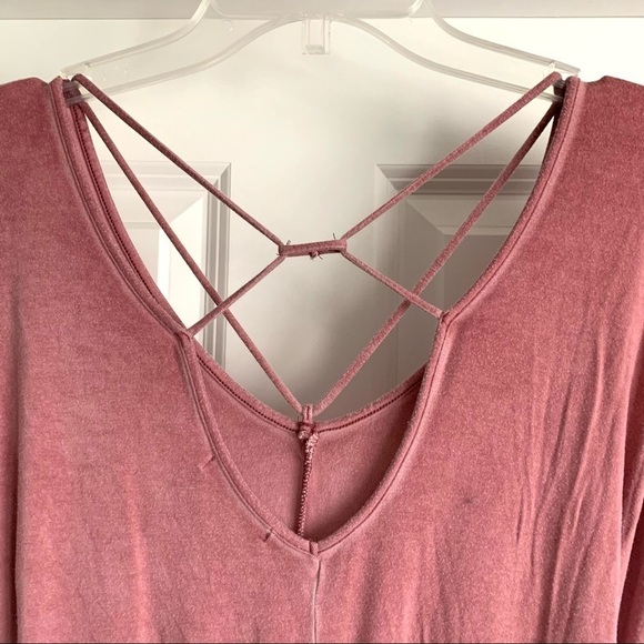 American Eagle Romper Deep Blush Pink Soft Stretchy Shorts Open Back Women sz XS - Picture 8 of 9